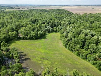 000 Sassafras Rd, Hoyleton, IL 62803