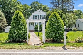 38 N West St, Feeding Hills, MA 01030