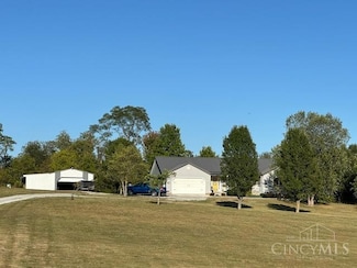 6844 Carper Ln, Hillsboro, OH 45133