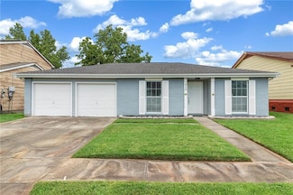 3720 Agateway Dr, Harvey, LA 70058