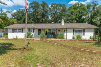 3075 Serenity Ln, Crestview, FL 32539