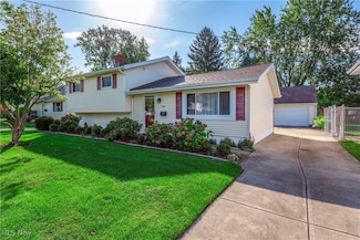13463 Havendale Dr, Brookpark, OH 44142