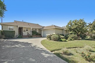 20000 Lull St, Winnetka, CA 91306
