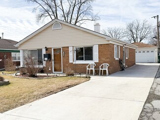 11600 S Meadow Lane Dr, Merrionette Park, IL 60803