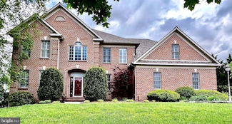 1357 Stonehenge Dr, York, PA 17404
