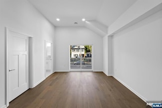 410 Morris Place, Roselle, NJ 07203