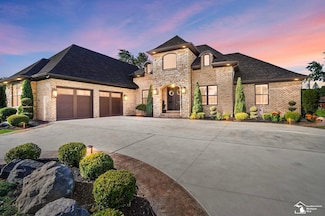228 Cypress Dr, Monroe, MI 48162