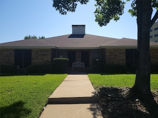 347 Dogwood Dr, Grapevine, TX 76051