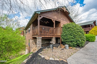 913 Mcmakin Way, Pigeon Forge, TN 37863