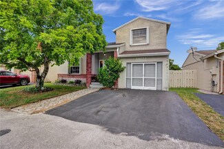 14121 Langley Place, Davie, FL 33325