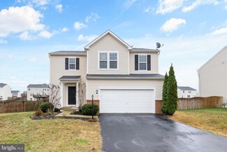 17 Hopkins Branch Way, Fredericksburg, VA 22406