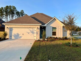 31 Apollo Ave, Freeport, FL 32439