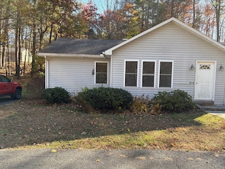 2 Jerry Ln, Granby, MA 01033