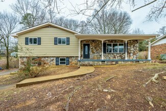 5721 Dagney Ln, Hixson, TN 37343