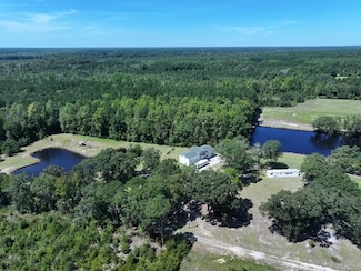 4512 Tobacco Rd, Orrum, NC 28369