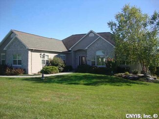 5660 River Rock Dr, Elbridge, NY 13060