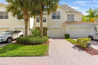 1144 Oxford Ln, Naples, FL 34105