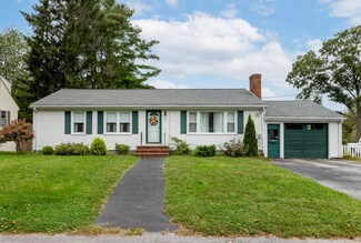 19 Bellaire Rd, South Portland, ME 04106