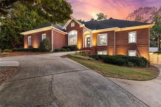 248 Montrose Dr, McDonough, GA 30253