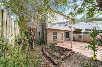 17116 Beaver Springs Dr Unit 7, Houston, TX 77090