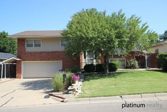 1020 Skyline Dr, Junction City, KS 66441