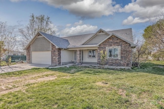 2407 E Locust Ln, Nampa, ID 83686
