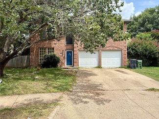 2419 Green Willow Ct, Arlington, TX 76001