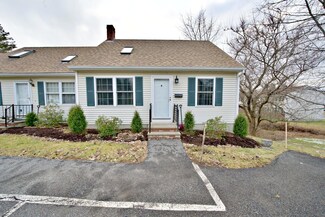 4 Cynthia Cir, Bangor, ME 04401