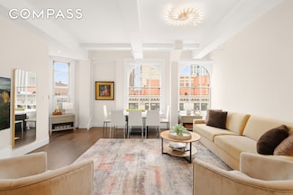 425 Park Ave S Unit 20B, New York, NY 10016