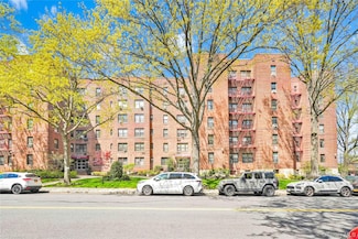 142-15 26th Ave Unit 4D, Flushing, NY 11354