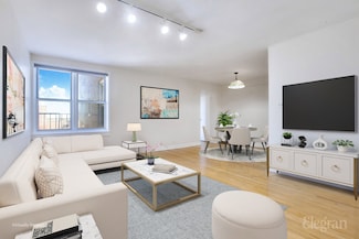 72-61 113th St Unit 7-E, Forest Hills, NY 11375
