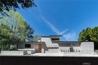 3901 Cody Rd, Sherman Oaks, CA 91403