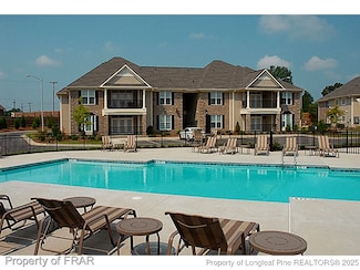 1820 Jennifer Ln Unit 201, Fayetteville, NC 28314