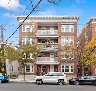 39 1/2 Harbor St Unit 1, Salem, MA 01970