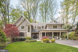 7100 Broxburn Dr, Bethesda, MD 20817