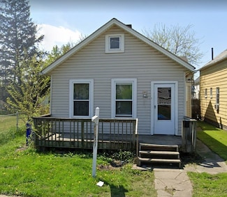 3462 E 76th St, Cleveland, OH 44127