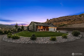 4535 SE Colockum View Dr, East Wenatchee, WA 98802