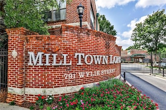 791 Wylie St SE Unit 404, Atlanta, GA 30316