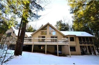 568 Seneca Dr, Becket, MA 01223