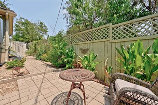 1185 Coleto St, Austin, TX 78702