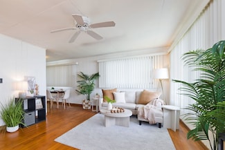 25 Wawai Loop, Hilo, HI 96720