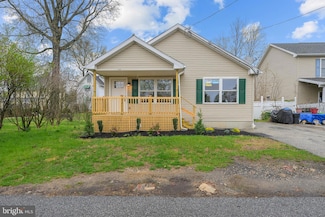 435 Willows Ave, Folcroft, PA 19032