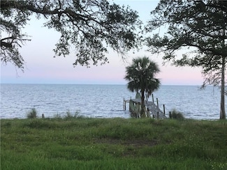 3077 Highway 98 E, Carrabelle, FL 32322