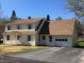 11 Mountain Ave, Randolph, VT 05060