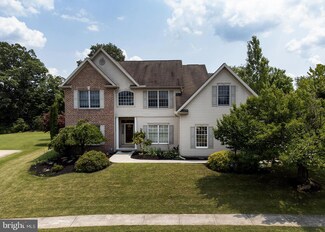 6003 Candlestick Dr, Harrisburg, PA 17112
