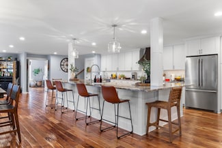 W140N7740 Lilly Rd, Menomonee Falls, WI 53051