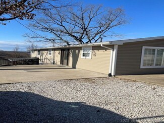 567 Winter Wood Loop, Linn Creek, MO 65052