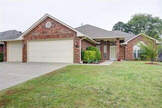 1808 Broone Dr, Norman, OK 73071