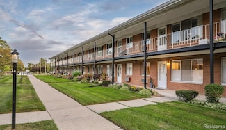 2125 Clawson Ave Unit 107, Royal Oak, MI 48073