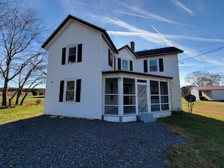 14212 Shields Bridge Rd, Belle Haven, VA 23306